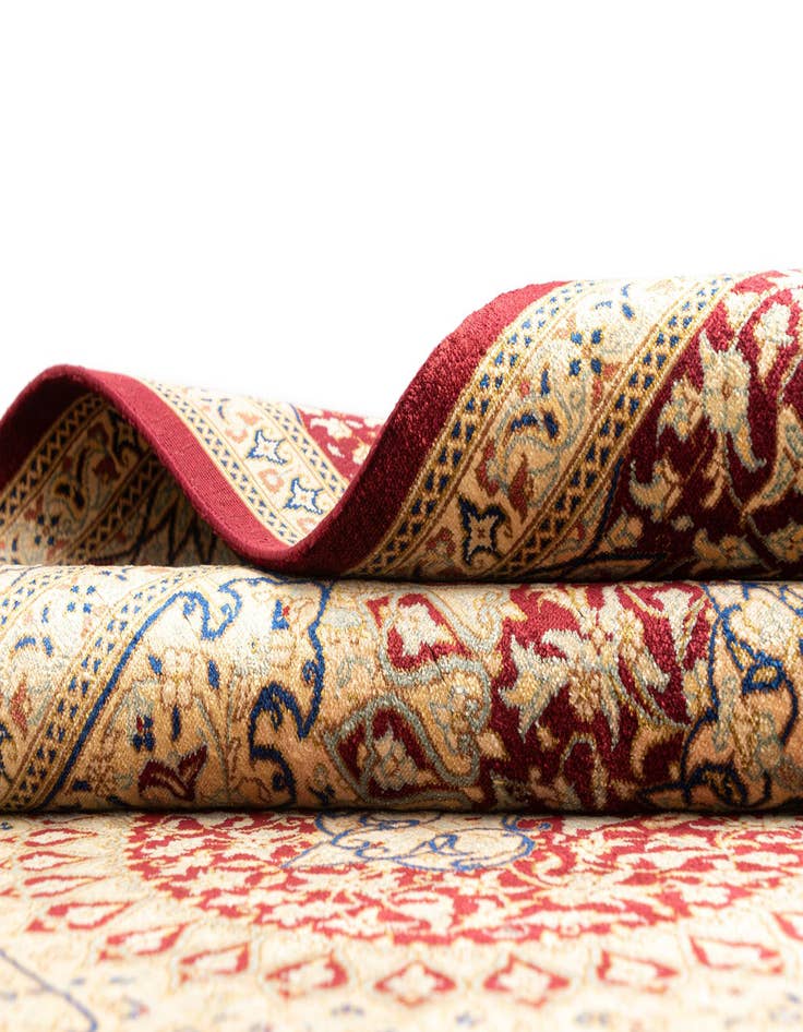 Detail image of  3' 3 x 5' Ghom Silk Rug