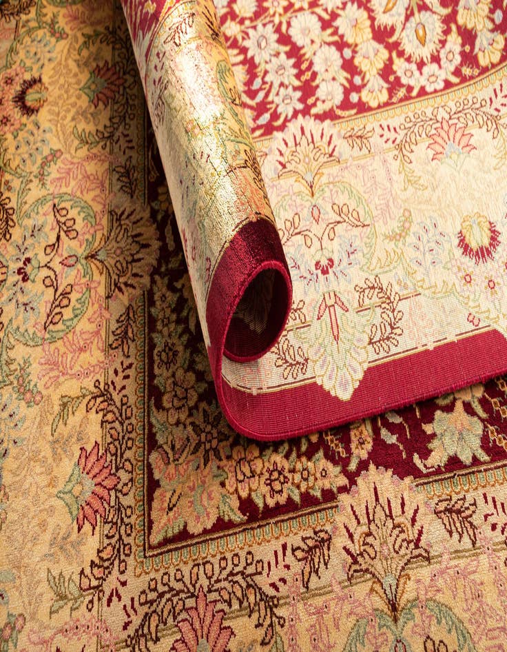 Detail image of  3' 3 x 4' 11 Ghom Silk Rug