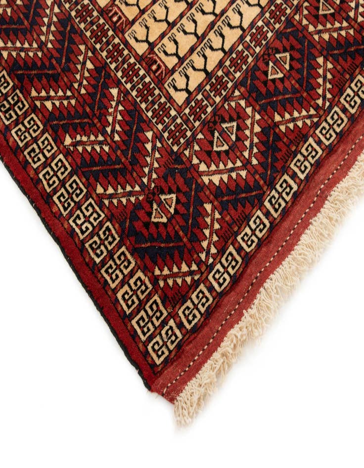 Detail image of  4' 5 x 6' 1  Hand Knotted Hacilou Wool Rug