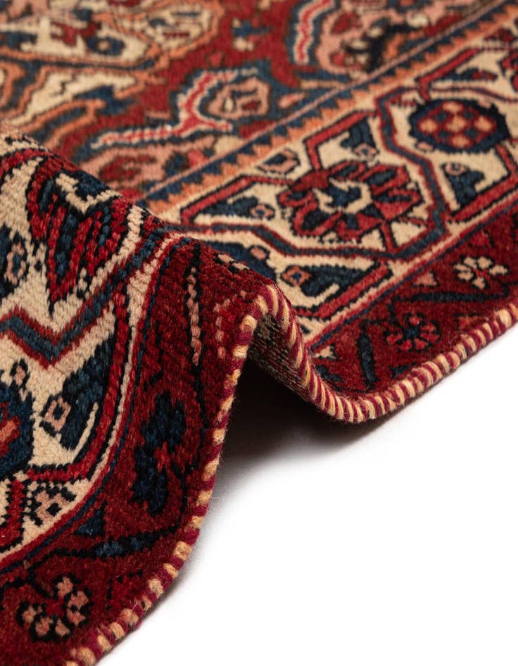 Detail image of  5' 7 x 10' Hamedan Wool Rug