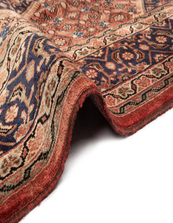 Detail image of  6' 9 x 10' 1 Hamedan Wool Rug