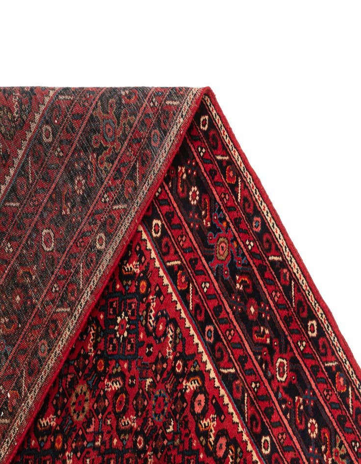 Detail image of  7' 1 x 10' 1 Hamedan Wool Rug