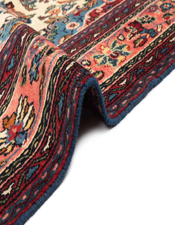 Detail image of  7' 8 x 9' 9 Hamedan Wool Rug