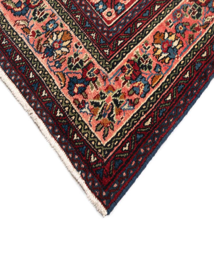 Detail image of  7' 8 x 9' 9 Hamedan Wool Rug