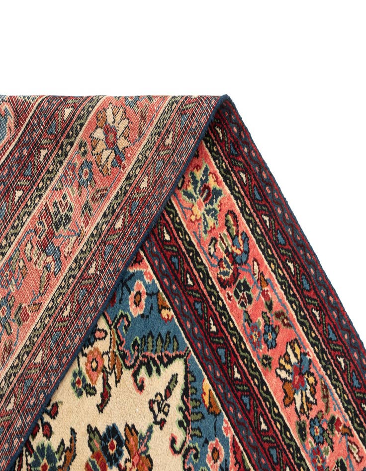 Detail image of  7' 8 x 9' 9 Hamedan Wool Rug