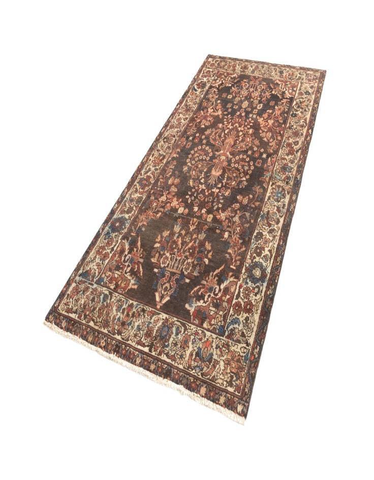 Detail image of  4' 5 x 9' 2 Hamedan Rug