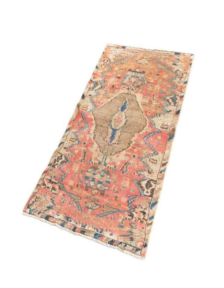 Detail image of  3' 2 x 5' 3 Hamedan Rug