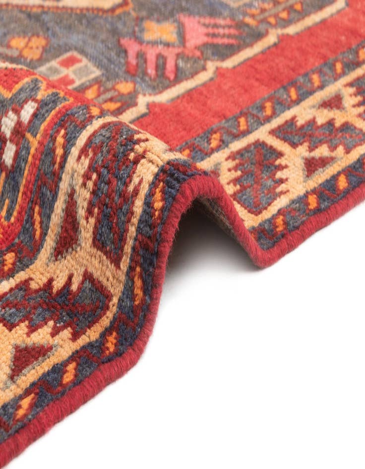 Detail image of  3' 9 x 7' 4 Hamedan Rug