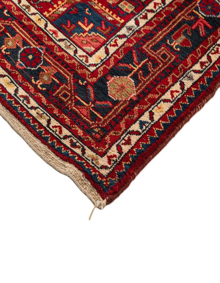 Detail image of  4' 7 x 7' 4 Hamedan Rug