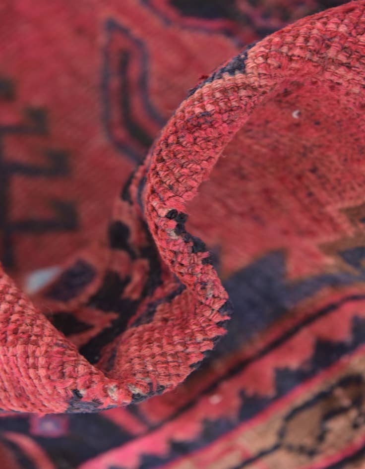 Detail image of  4' x 7' 9 Hamedan Wool Rug