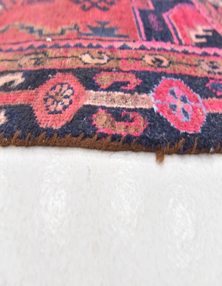 Detail image of  4' x 7' 9 Hamedan Wool Rug