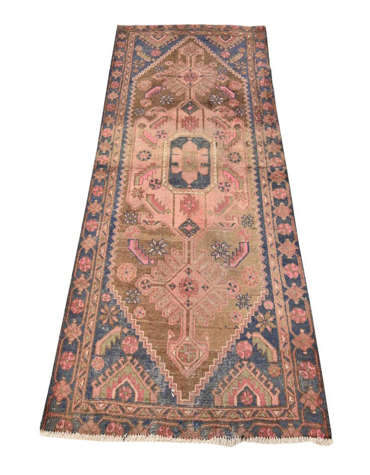 Detail image of  3' 10 x 6' 2  Hand Knotted Hamedan Persian Wool Rug