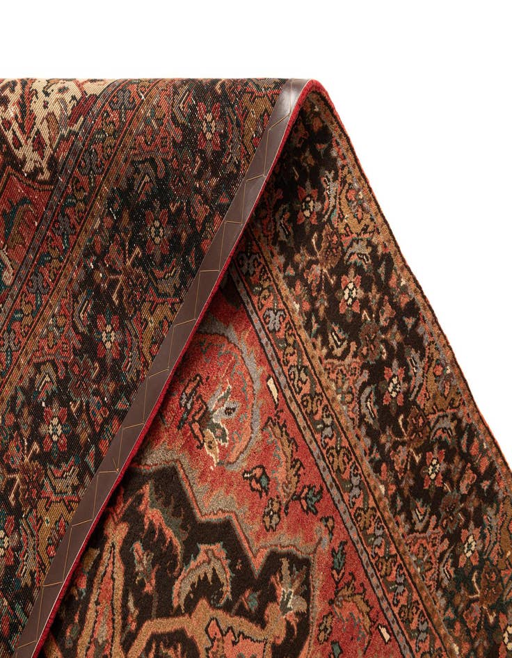 Detail image of  7' 5 x 10' 5 Heriz Rug