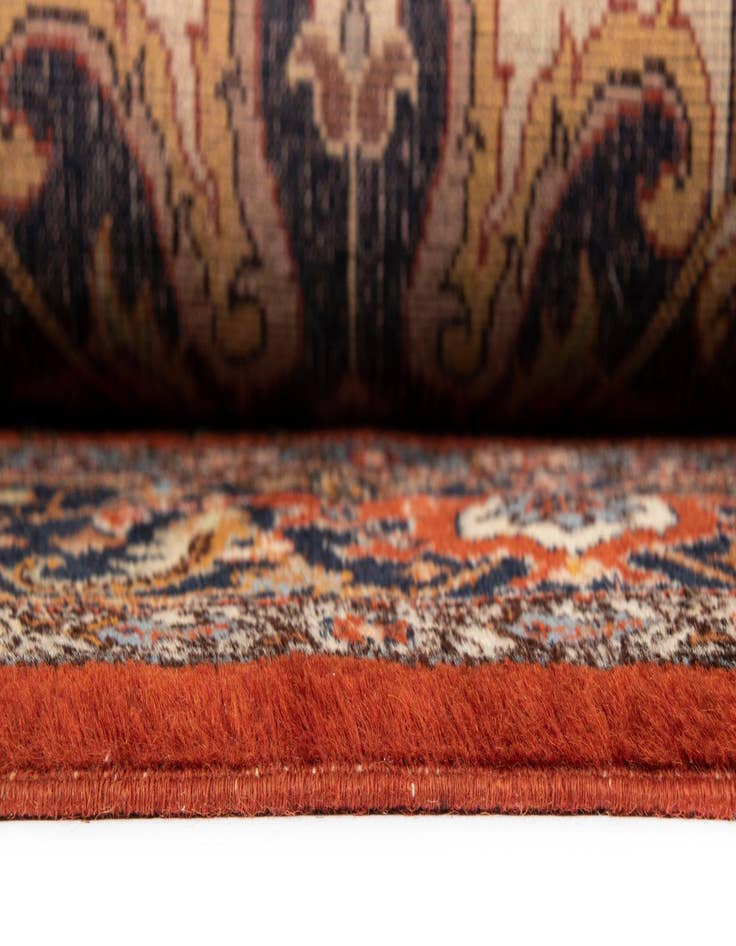 Detail image of 6' 2 x 7' 10 Heriz Wool Rug