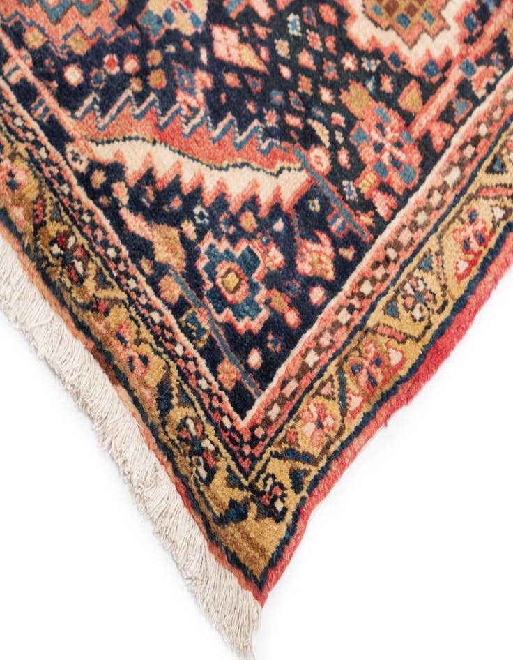 Detail image of  8' 6 x 11' 10 Heriz Wool Rug