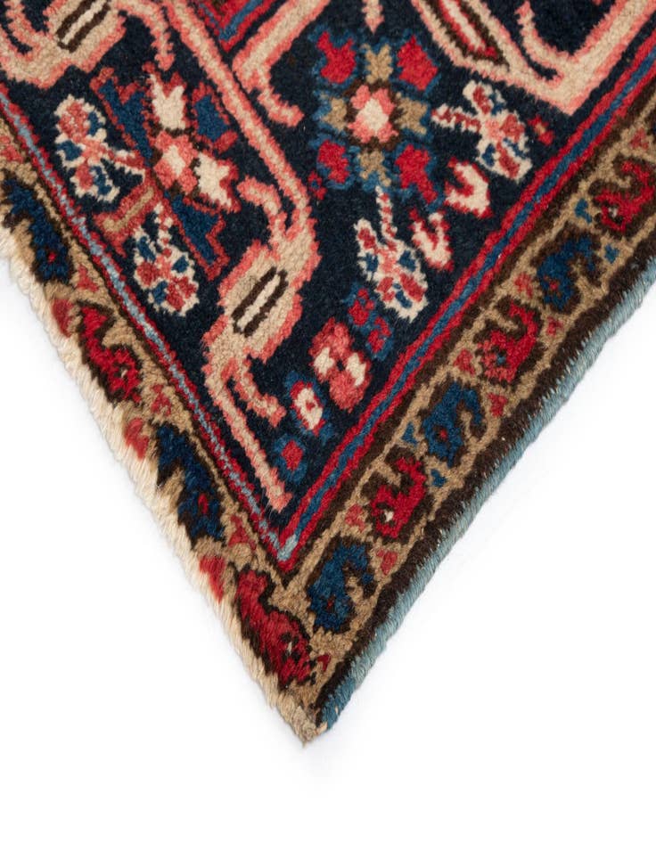 Detail image of  7' 9 x 9' Heriz Wool Rug