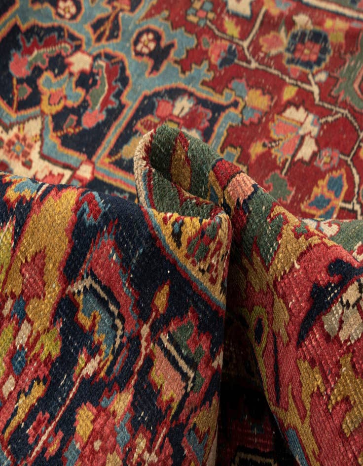 Detail image of  6' 9 x 9' 2 Heriz Wool Rug