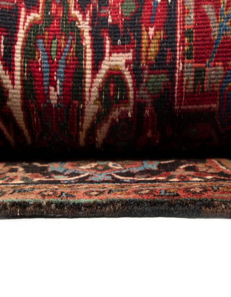 Detail image of  9' 8 x 12' 8 Heriz Wool Rug