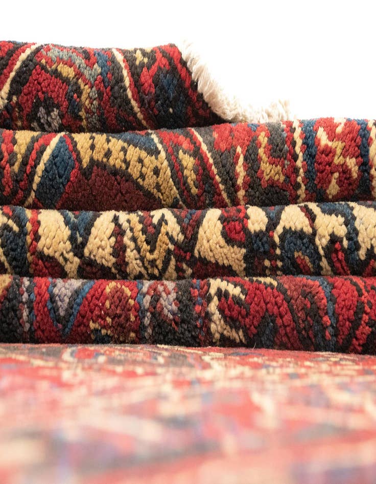 Detail image of  7' 5 x 10' 3  Hand Knotted Heriz Persian Wool Rug