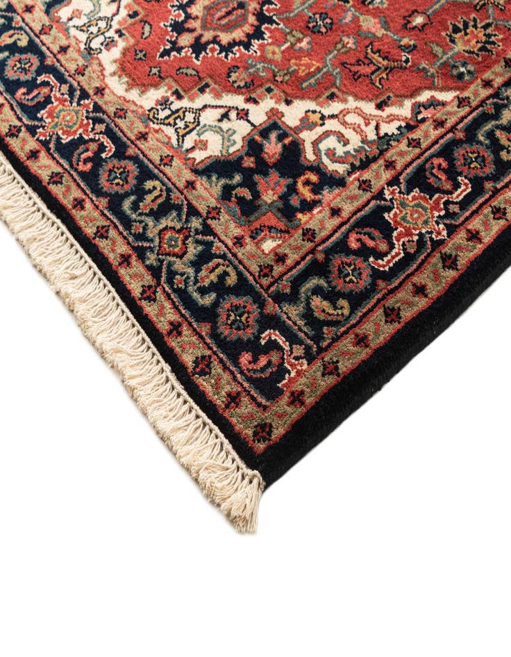 Detail image of  4' 1 x 5' 10  Hand Knotted Heriz Wool Rug