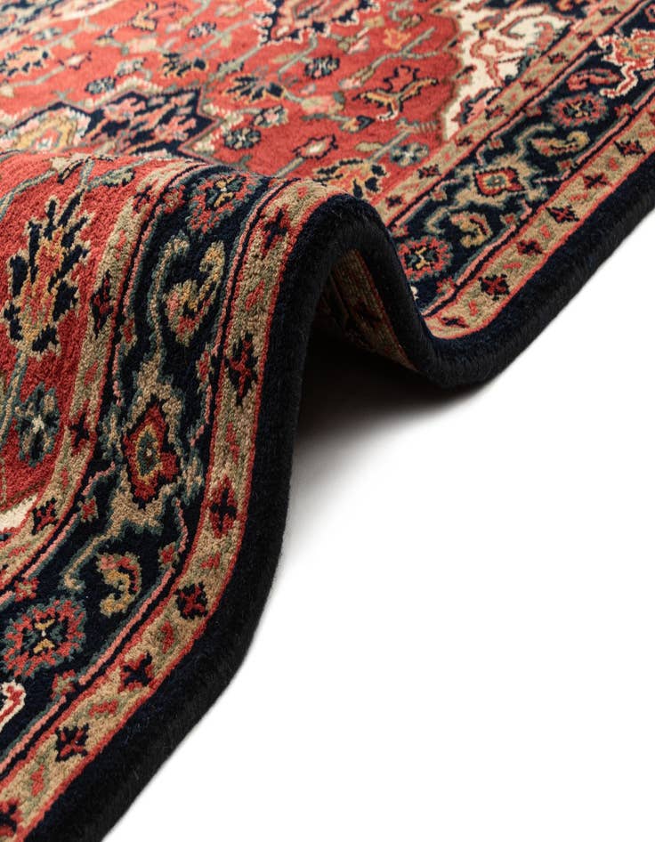 Detail image of  4' 1 x 5' 10  Hand Knotted Heriz Wool Rug