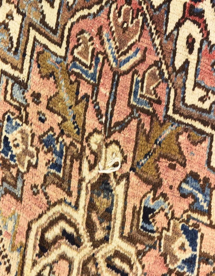 Detail image of  7' 7 x 10' 10  Hand Knotted Heriz Persian Wool Rug