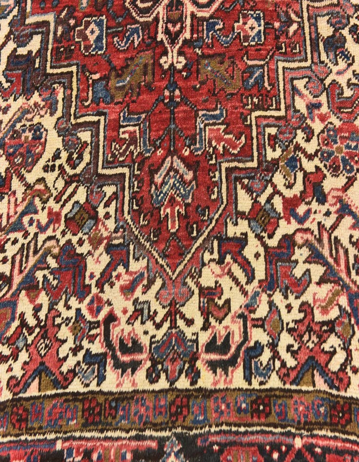Detail image of  7' 7 x 10' 10  Hand Knotted Heriz Persian Wool Rug