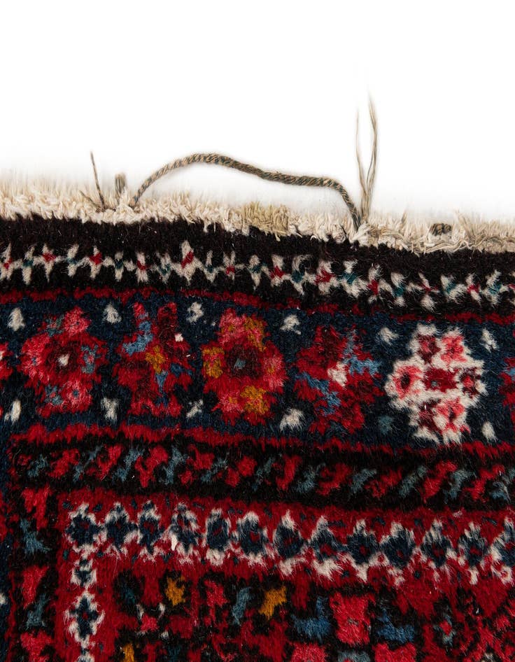 Detail image of  2' 6 x 4' 2  Hand Knotted Heriz Wool Rug