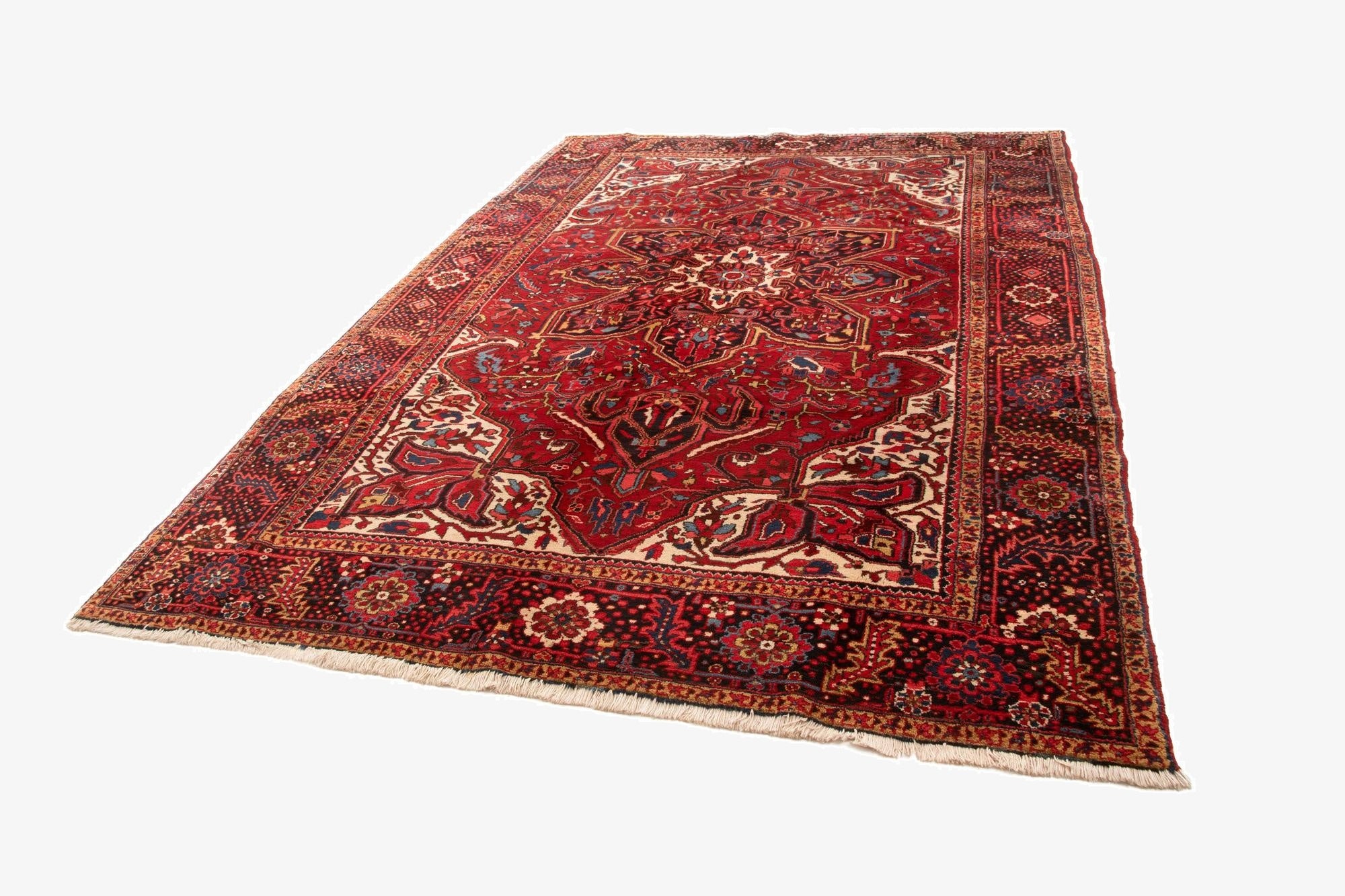  8' 11 x 12' 10 Heriz Rug