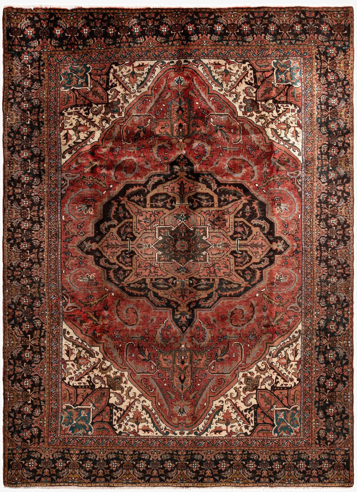  7' 5 x 10' 5 Heriz Rug