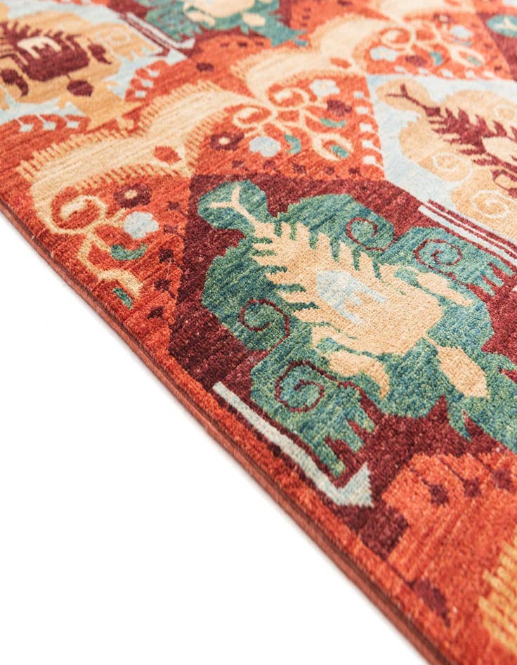 Detail image of  6' 10 x 9' 8  Hand Knotted Ikat Oriental Rug