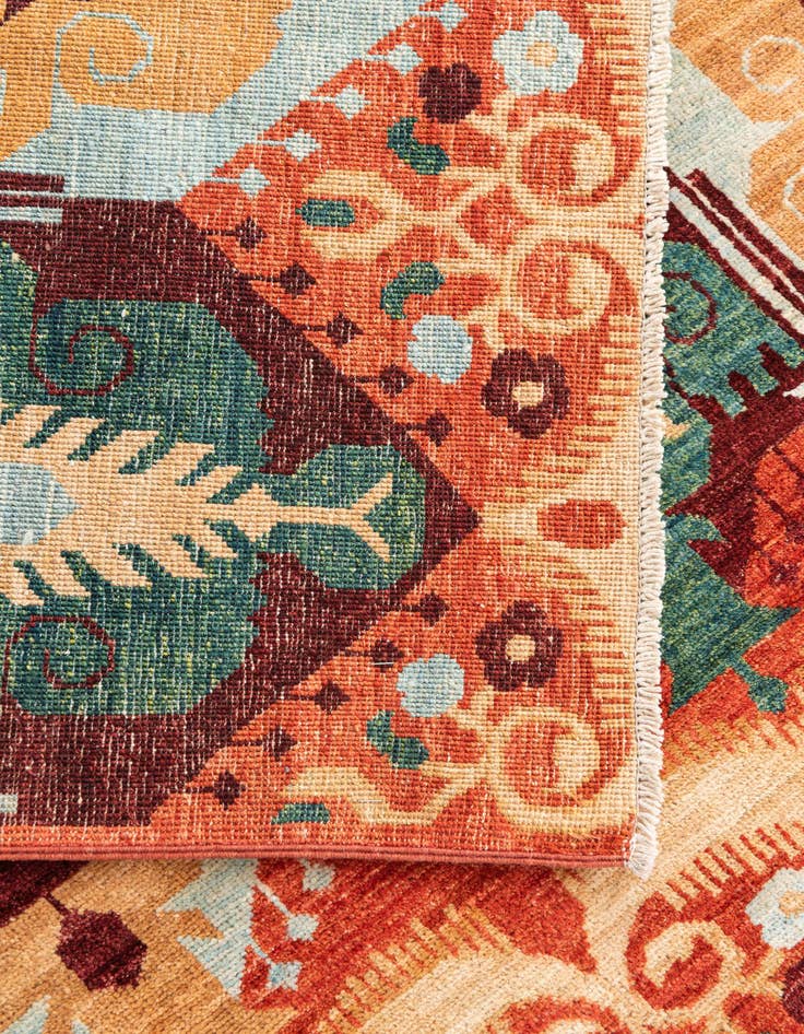 Detail image of  6' 10 x 9' 8  Hand Knotted Ikat Oriental Rug