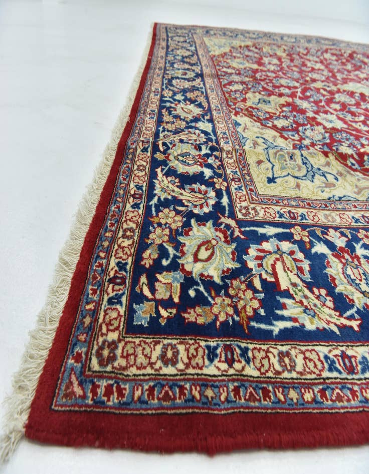 Detail image of 10' x 13' 7 Hand Knotted Isfahan Persian Wool Rug