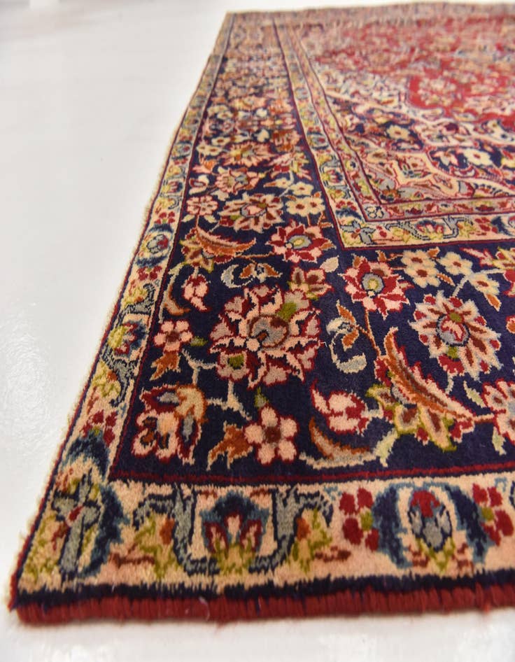 Detail image of  8' 10 x 12' 9  Hand Knotted Isfahan Persian Wool Rug