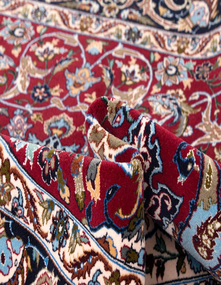 Detail image of  3' 8 x 5' 4 Isfahan Rug