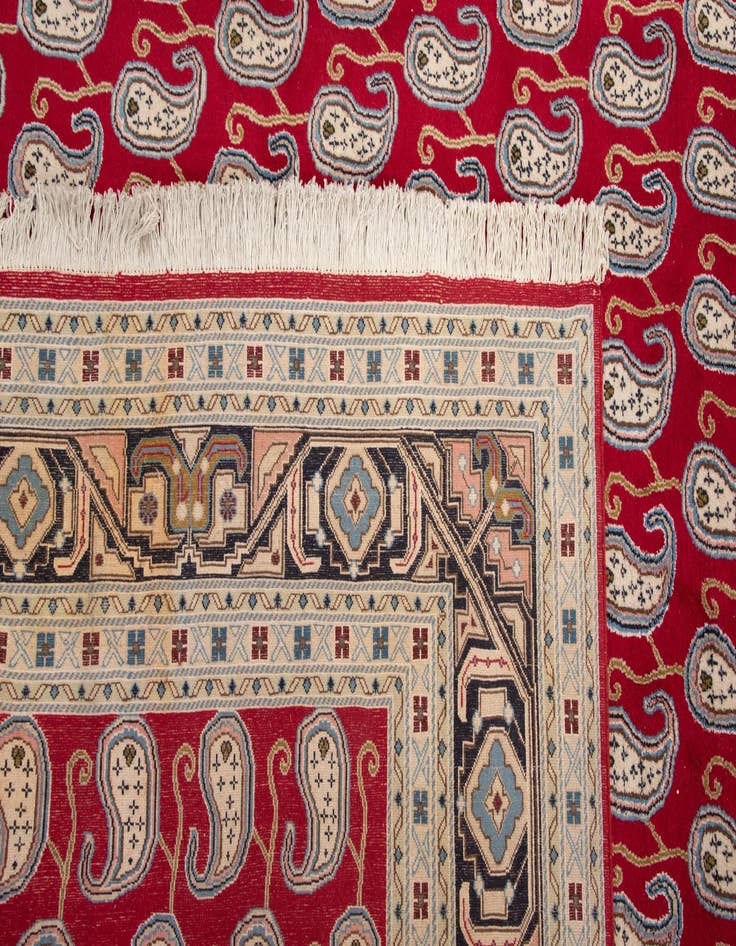 Detail image of  9' 4 x 12' 9  Hand Knotted Isfahan Persian Wool Rug