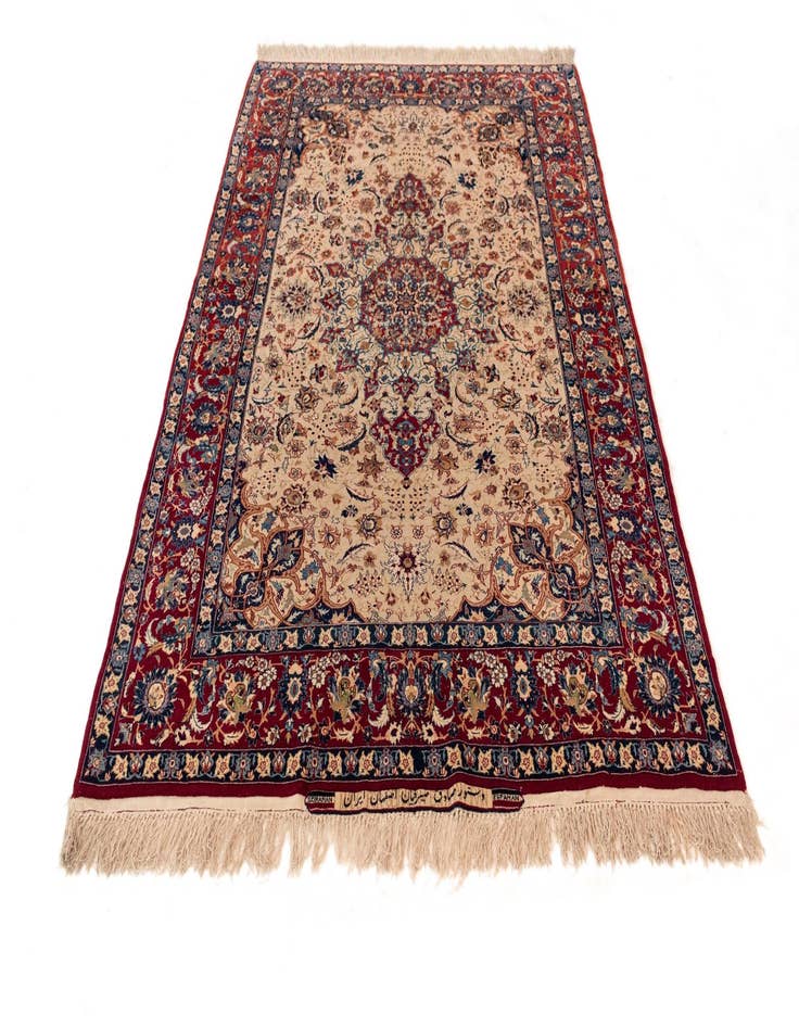 Detail image of  4' 8 x 7' 1 Isfahan Wool Rug