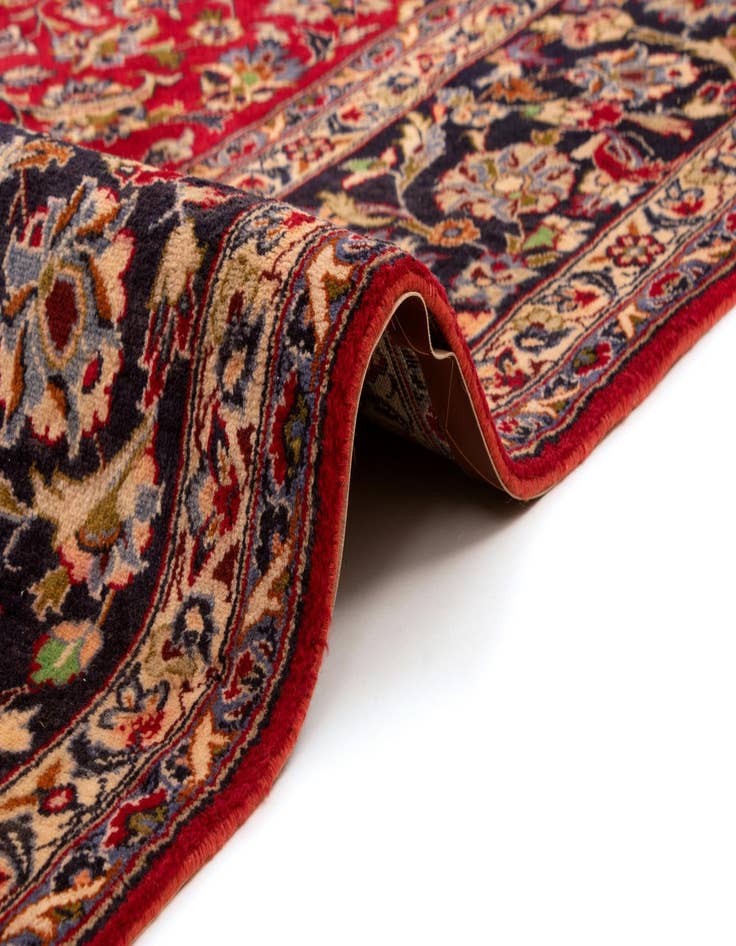 Detail image of  9' 6 x 13' 9 Isfahan Rug