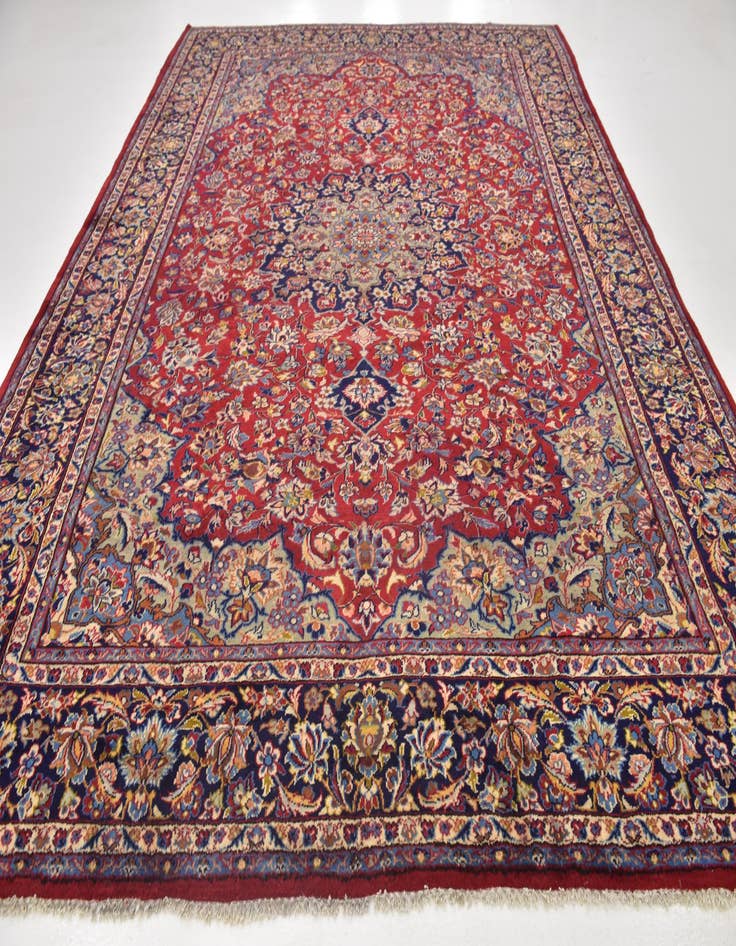 Detail image of  9' 8 x 13' 3  Hand Knotted Isfahan Persian Wool Rug