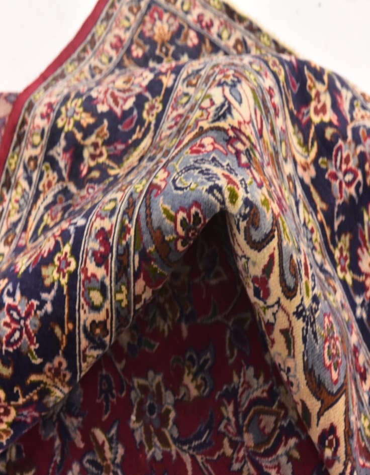 Detail image of  9' 7 x 12' 10  Hand Knotted Isfahan Persian Wool Rug