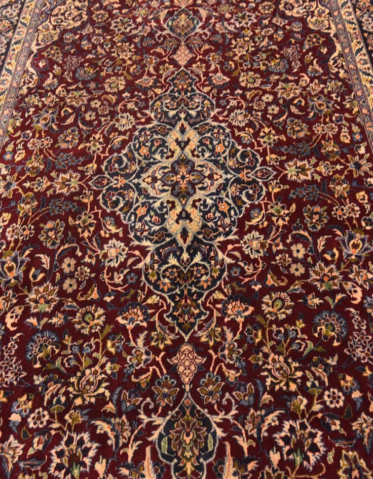 Detail image of  9' 6 x 12' 10  Hand Knotted Isfahan Persian Wool Rug