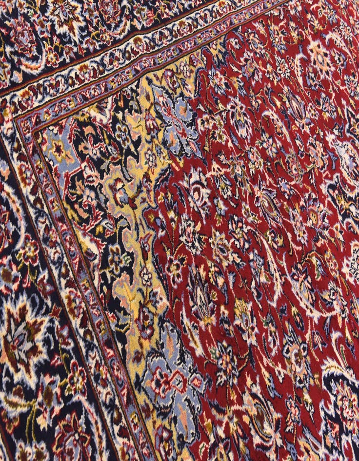 Detail image of 9' 9 x 13' Hand Knotted Isfahan Persian Wool Rug
