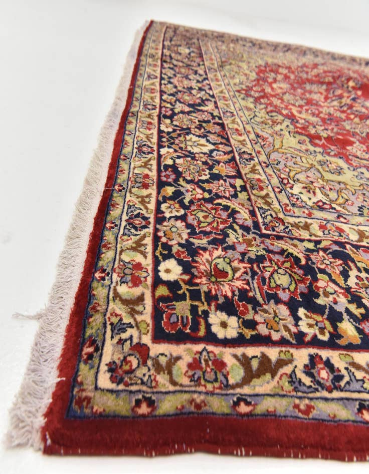 Detail image of  9' 5 x 13' 9  Hand Knotted Isfahan Persian Wool Rug