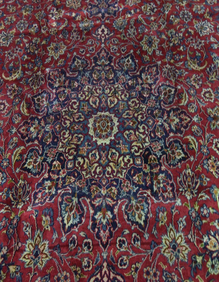 Detail image of  9' 6 x 13' 5  Hand Knotted Isfahan Persian Wool Rug