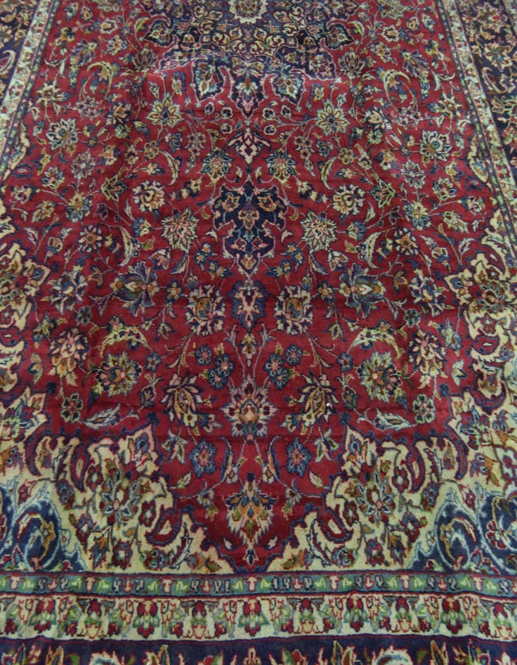 Detail image of  9' 6 x 13' 5  Hand Knotted Isfahan Persian Wool Rug