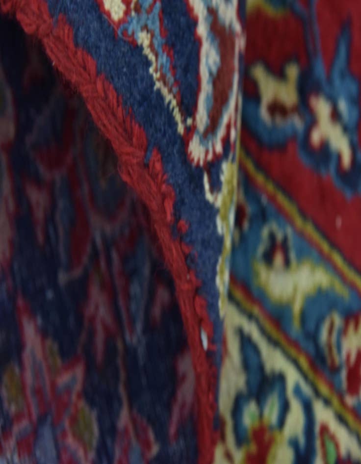 Detail image of 8' 9 x 13' Hand Knotted Isfahan Persian Wool Rug