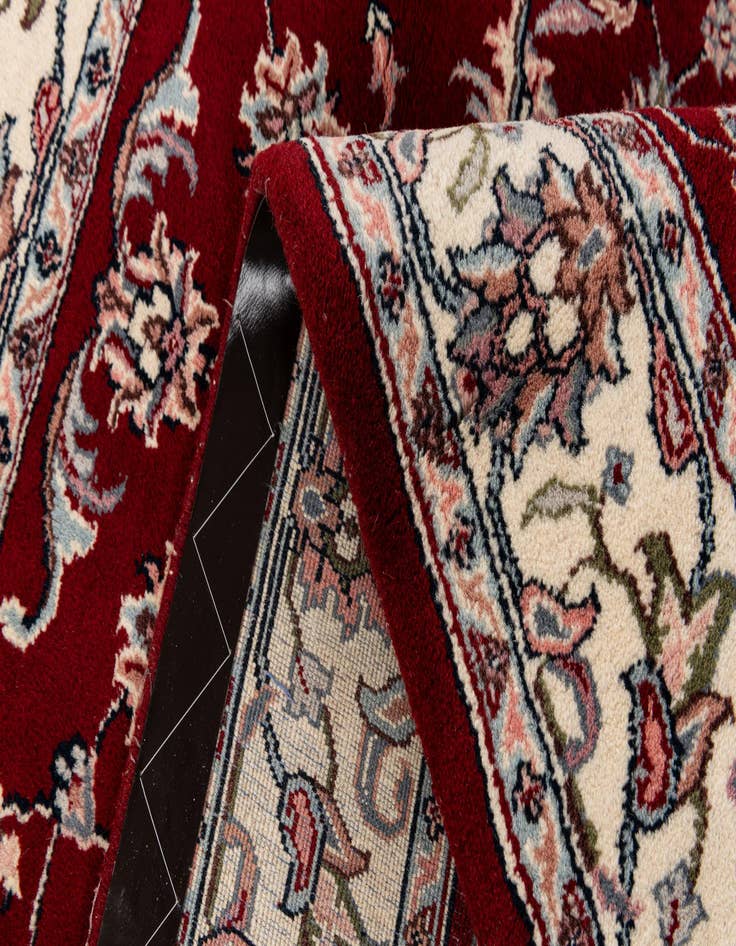 Detail image of  4' x 6'  Hand Knotted Jaipur Agra Wool Rug