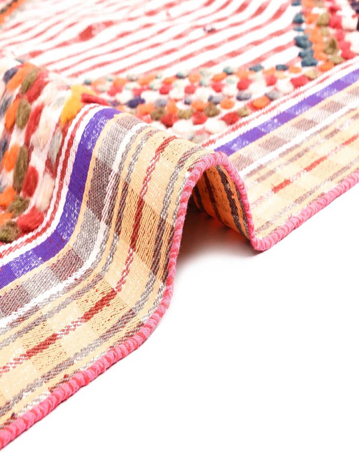 Detail image of  4' 9 x 6' 10 Jajim Rug