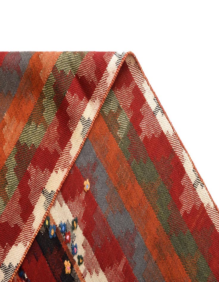 Detail image of  4' 5 x 6' Jajim Rug