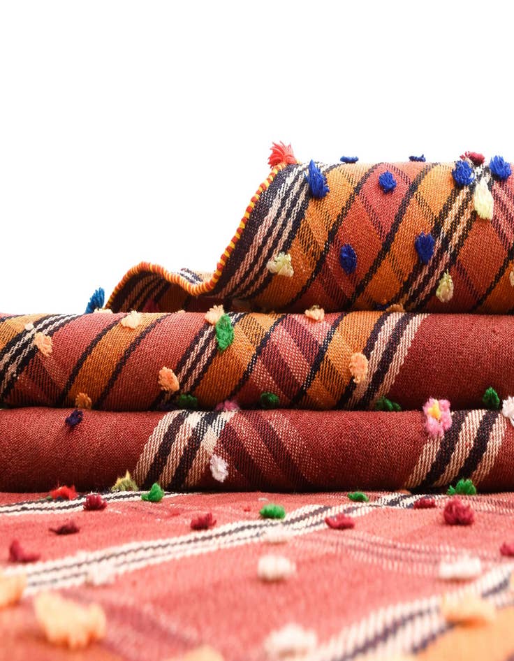 Detail image of  5' x 7' 3 Jajim Rug